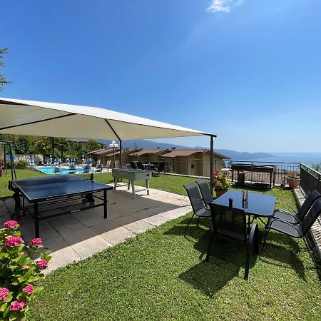 Residence Mirabel Тиняле Екстериор снимка